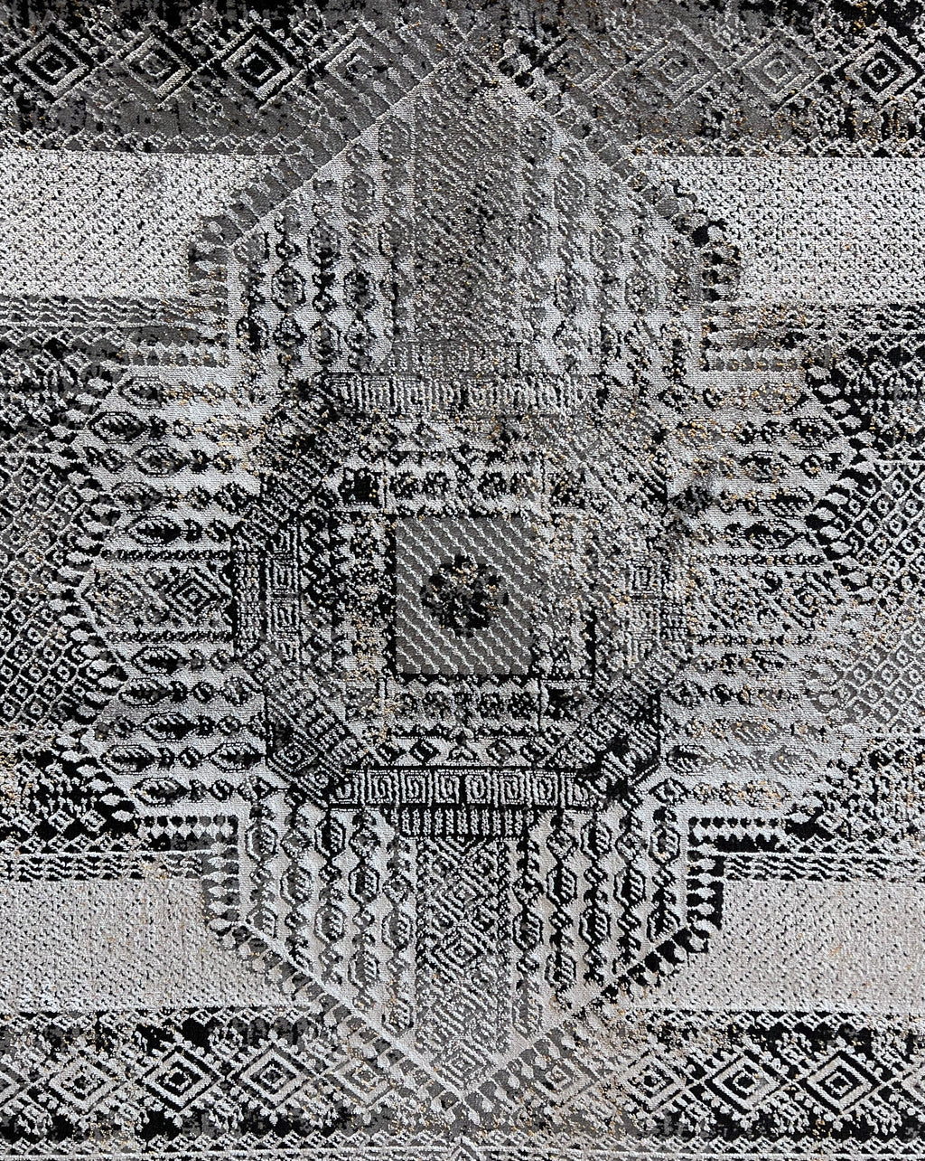 Chromatic Elegance: Foldable Flat Weave Area Rug with Shifting Hues