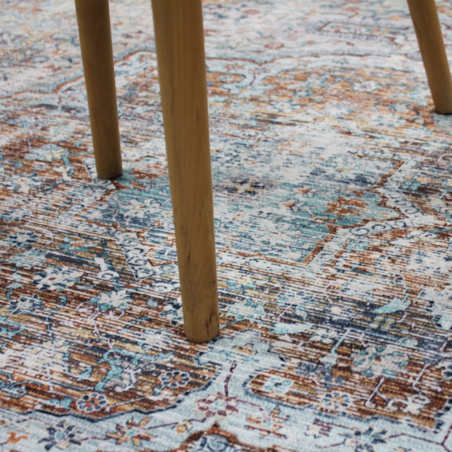 Beige Vintage Faded Design Printed Style Area Rug/ Carpet