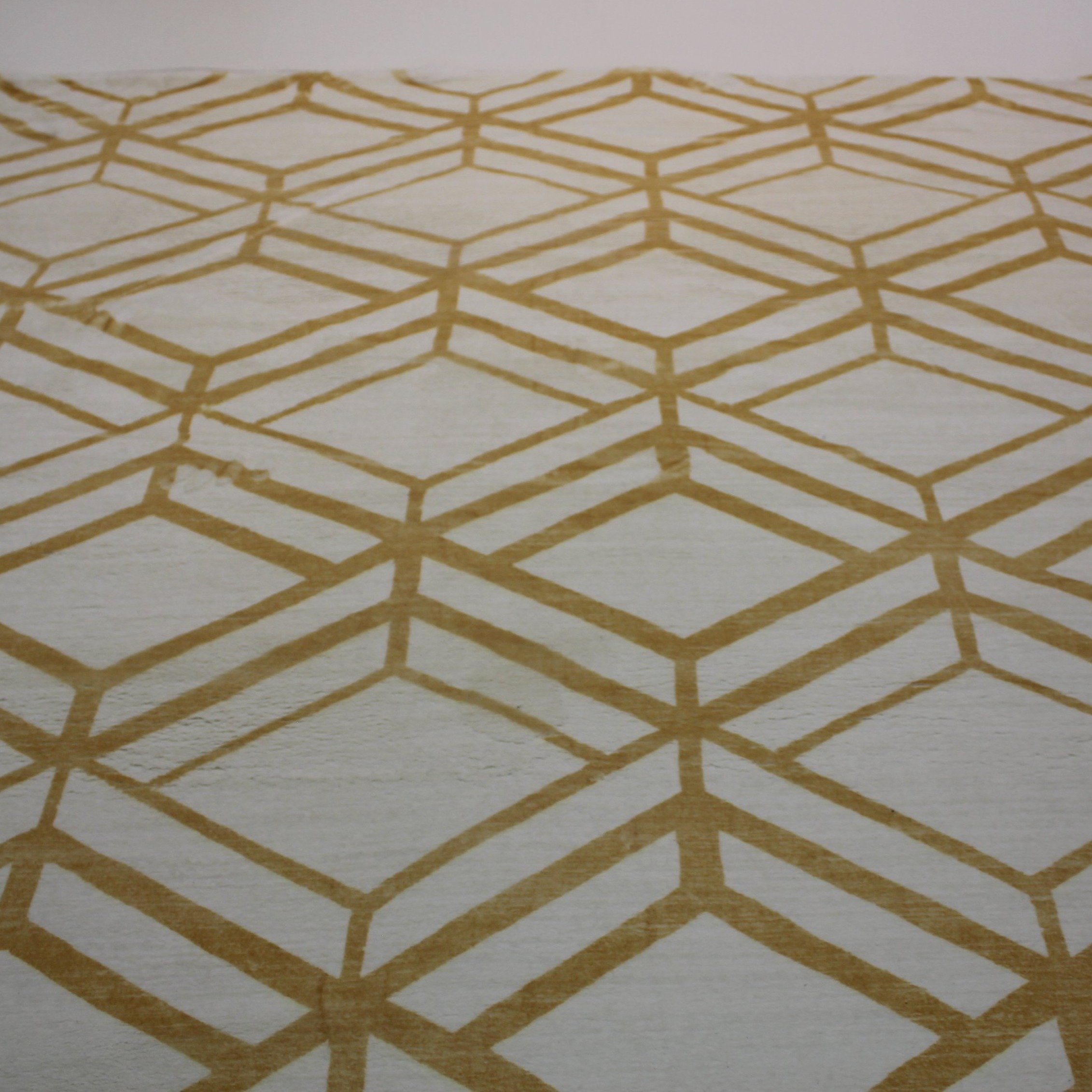 Mosaic Lines Soft Print Cozy Faux Fur Carpet/Area Rug