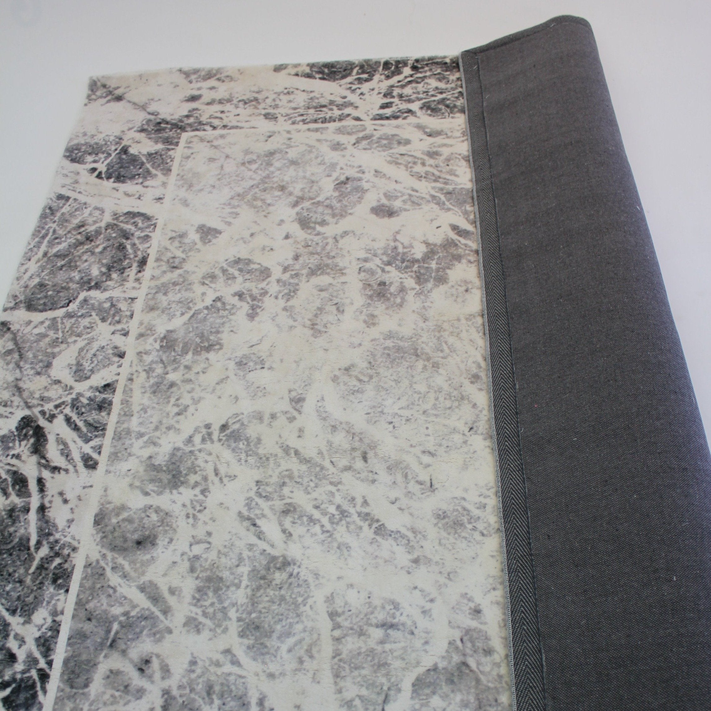 Ultra-soft Cozy Abstract Shimmery Foil Illuminating Rug/Carpet , high-quality and extra comfort