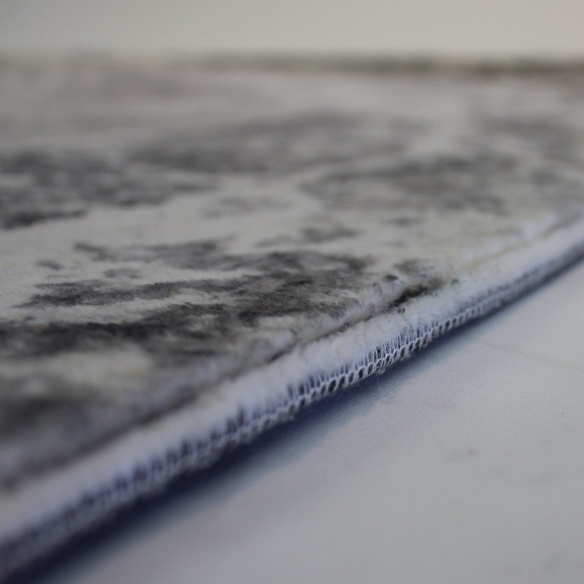 Ultra-soft Cozy Abstract Shimmery Foil Illuminating Rug/Carpet , high-quality and extra comfort