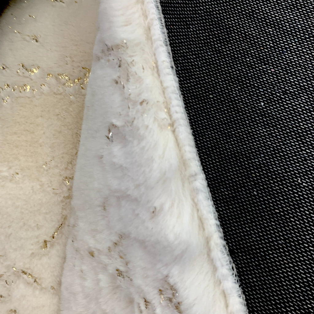 Golden White Shimmery Soft Cozy Fuzzy Faux Fur Area Rug/Carpet