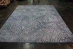 Soft Shiny Cozy Comfort Abstract Navy Blue Ivory Design Area Rug/ Carpet