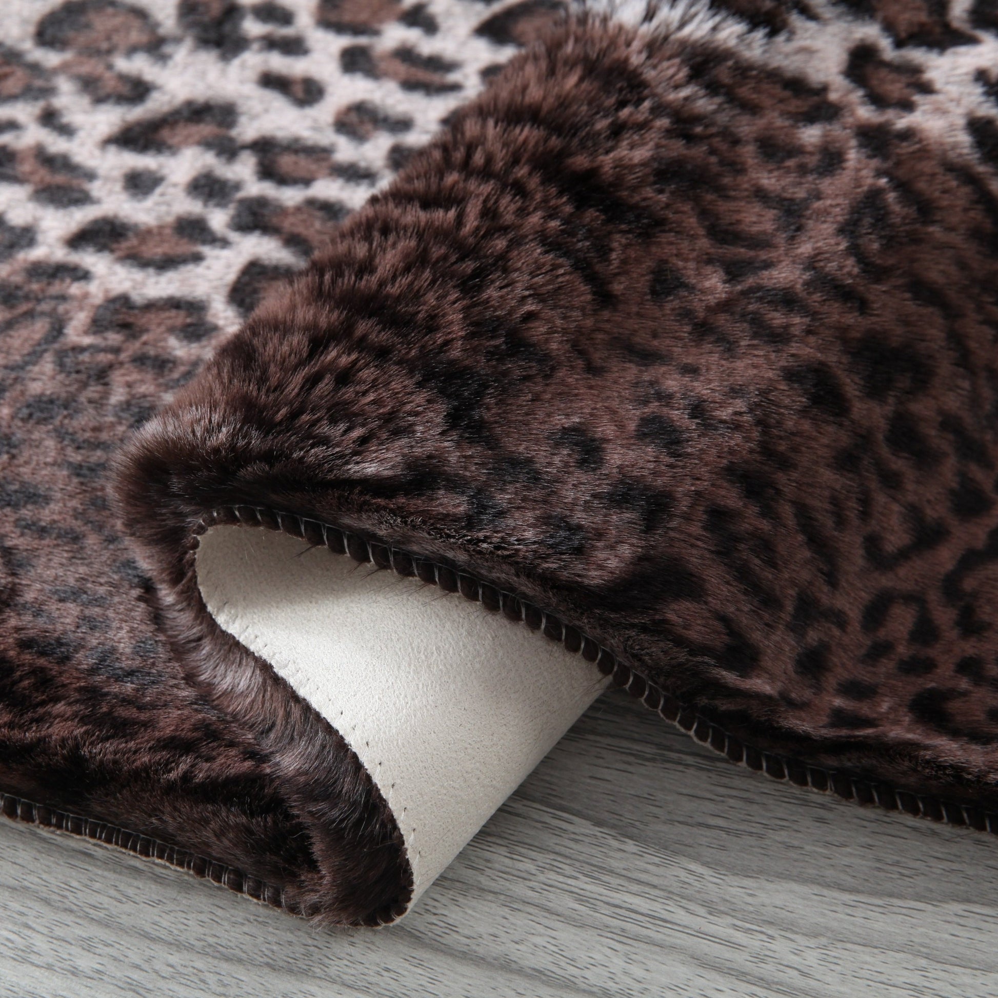 Leopard Cheetah Jaguar Feline Animal Print Soft Cozy Fuzzy Faux Fur Rug/ Carpet