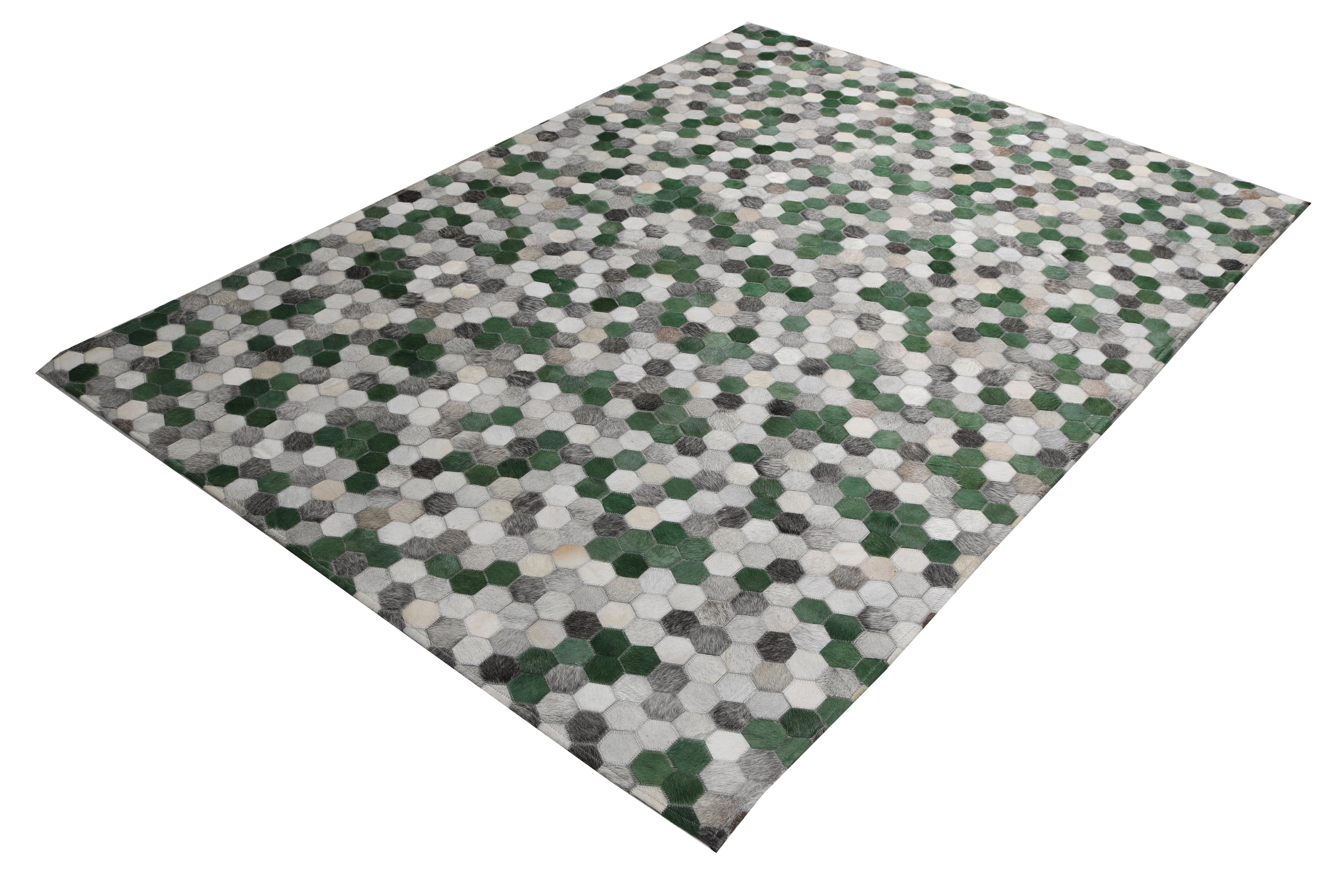 Earth-Tone Geometric Octagon Rug – Cowhide Patchwork Design in Green, Grey & Natural Shades - Patchwork PCH220 Green