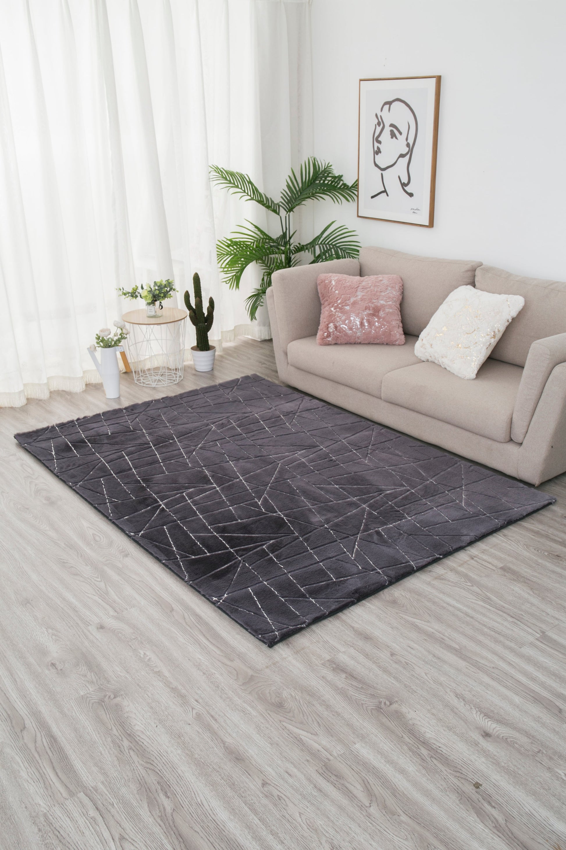 Charcoal Gray Faux Fur Rug With Metallic Silver Lines Rug/Carpet