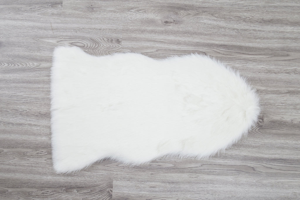Renne Area Rug/Bed Cover Collection
