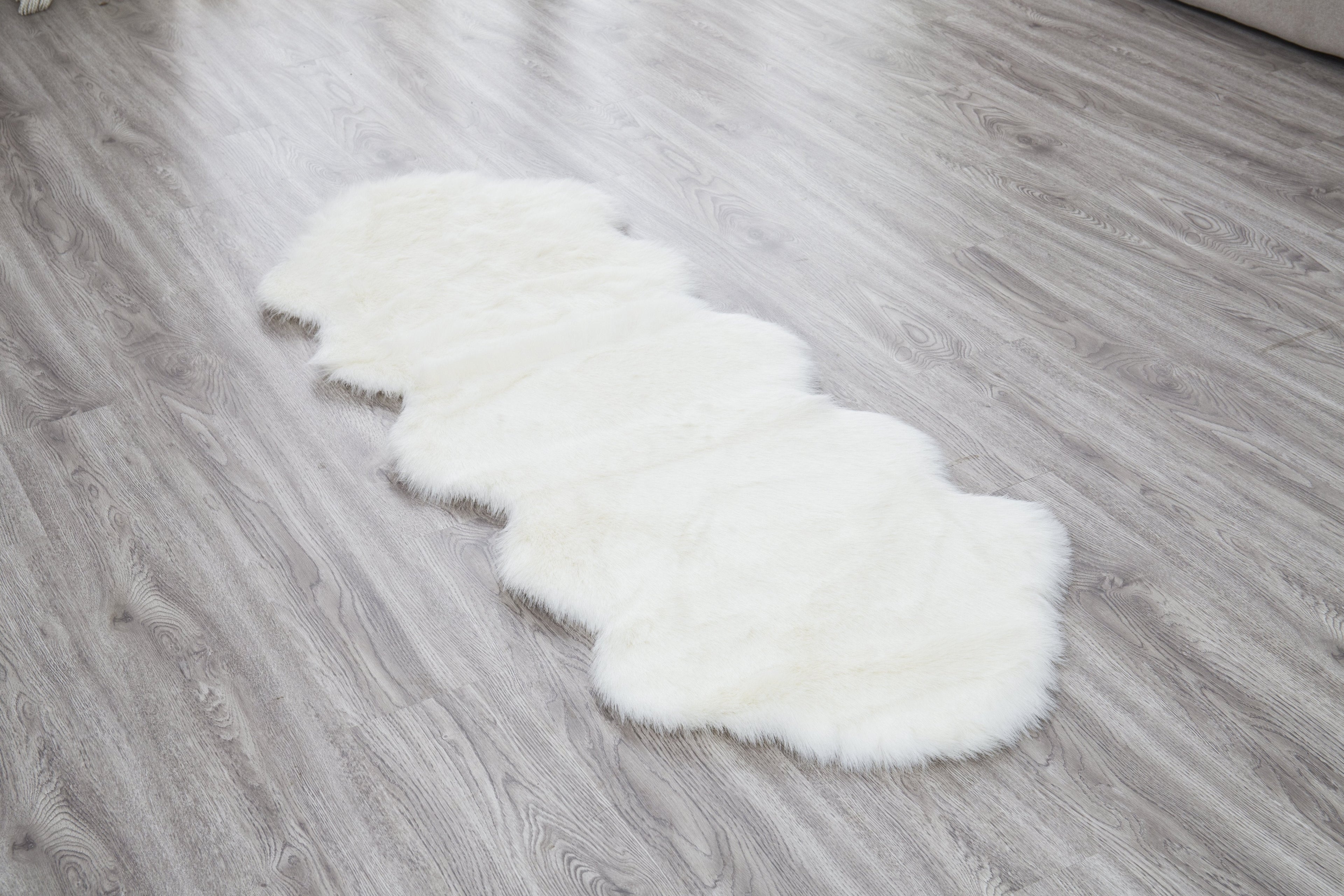 Renne Area Rug/Bed Cover Collection