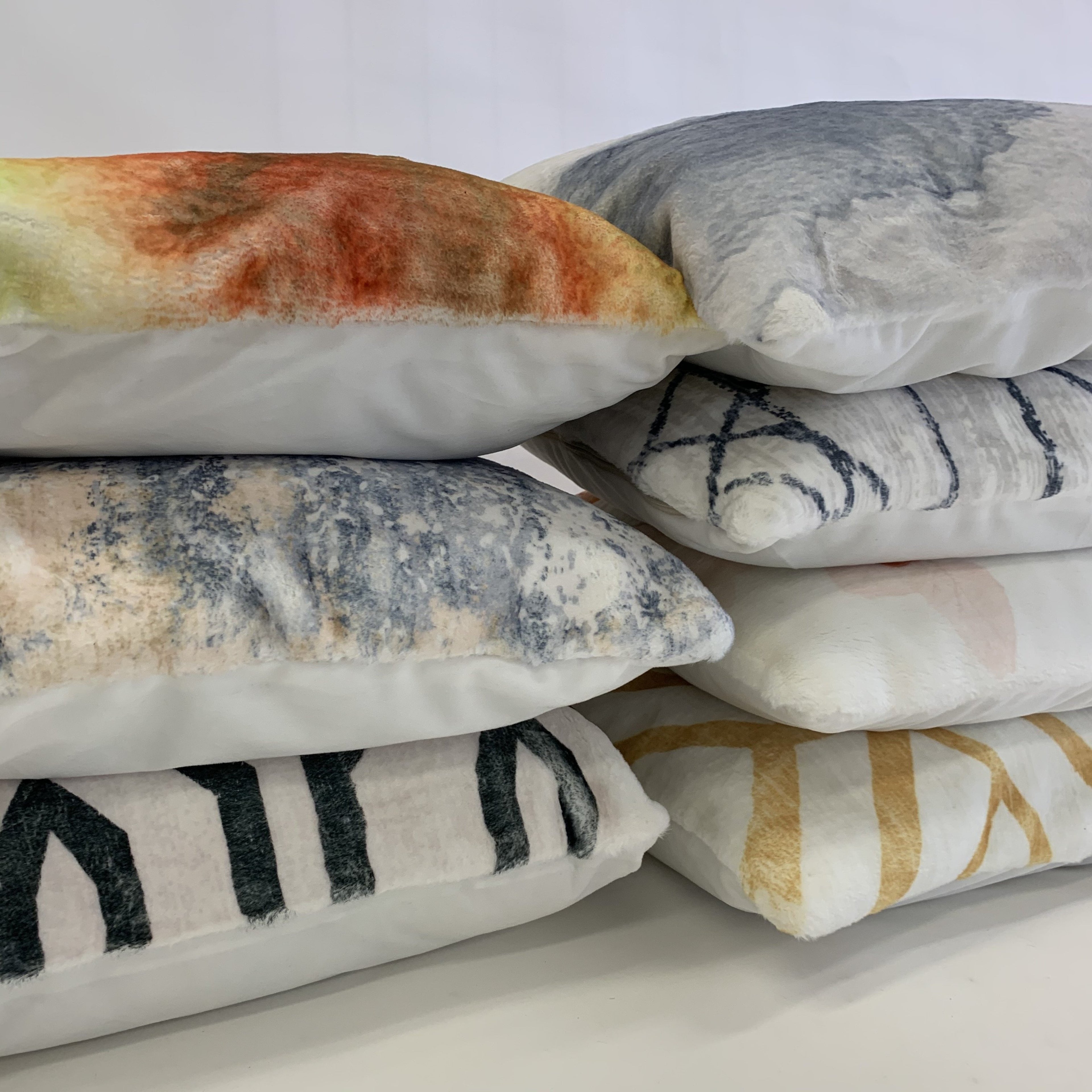 Soft Cozy Fuzzy Faux Fur Mosaic Floral Print Throw Pillow/Positioner