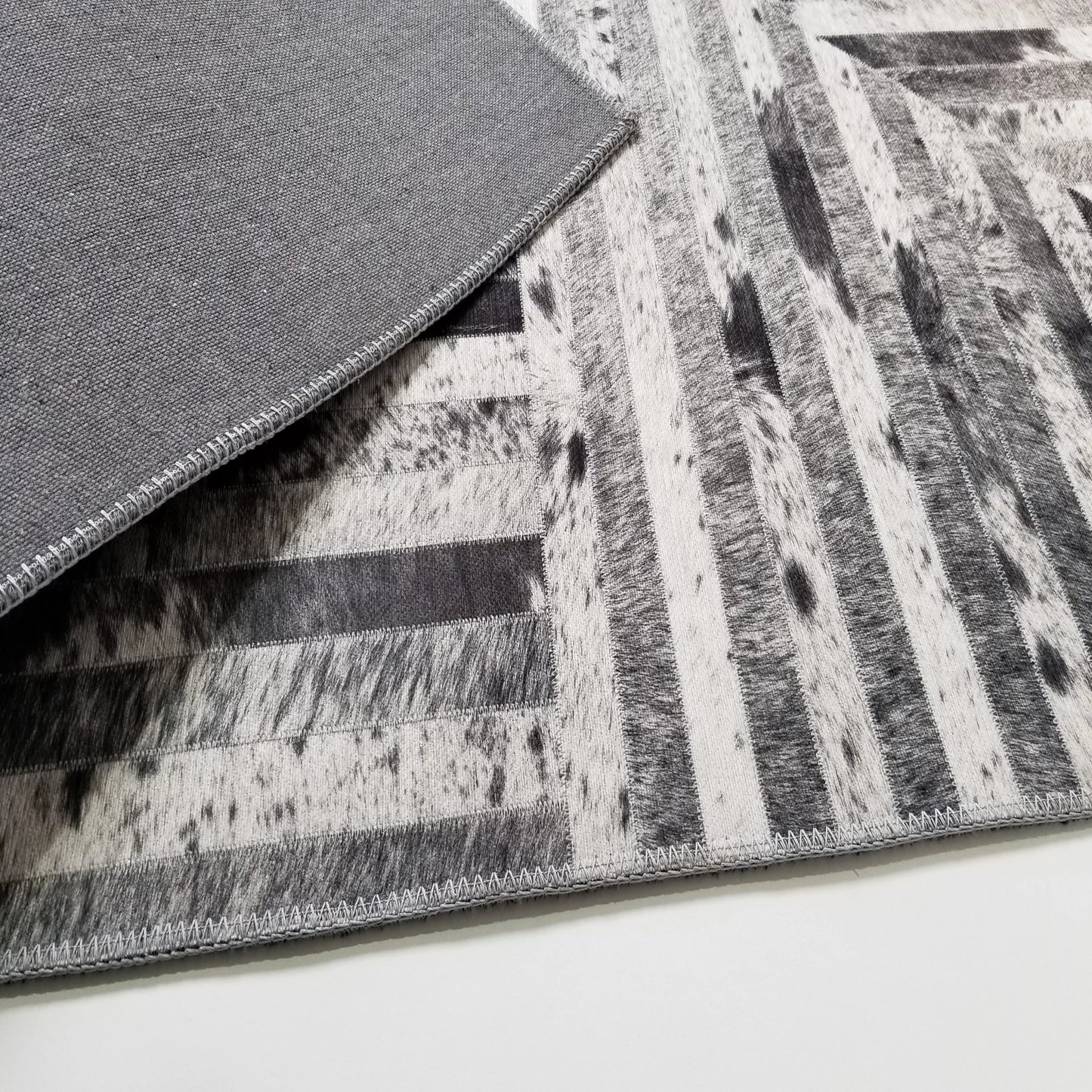 Geometric Vegan Hide Patchwork Vertical Lines Design Print Area Rug/Carpet