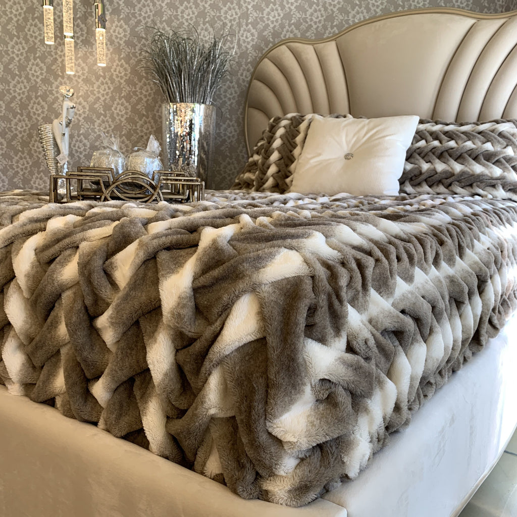 Soft Braided Look Cozy Faux Fur Toned Mocha Silver Bed Cover/ Coverlet/ Bedspread/ Blanket/ Comforter/ King Cal Size - Queen Size