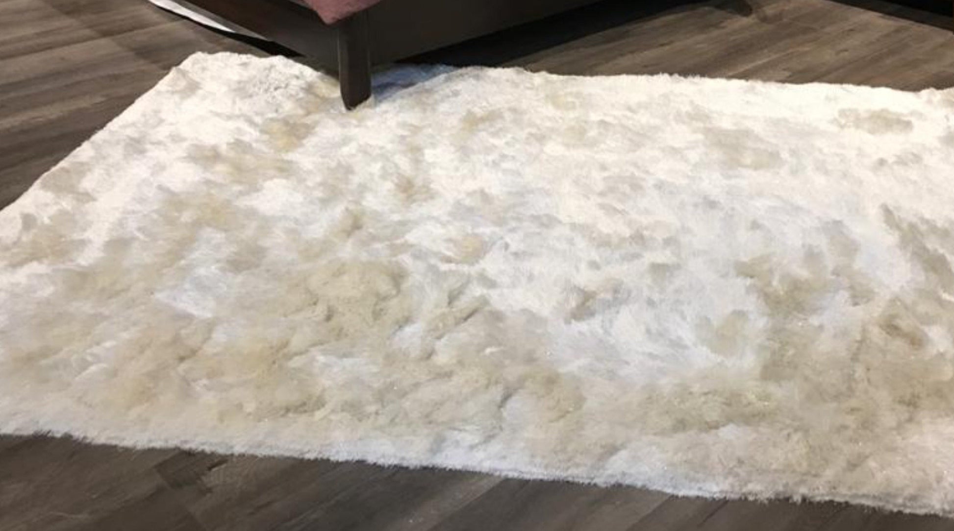 Shiny Glow Soft Plush Fluffy Shag Area Rug/Carpet