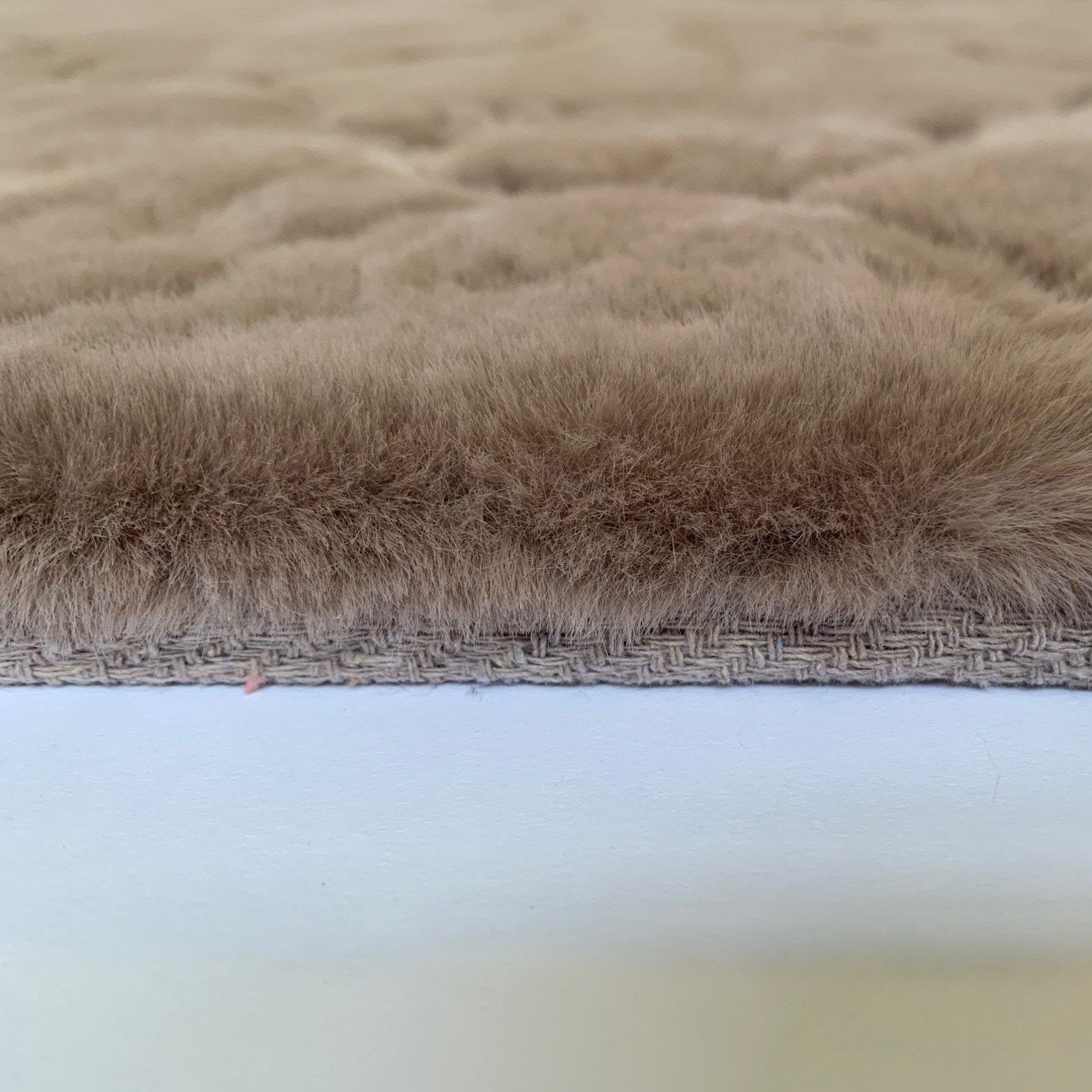 Soft Cozy Fuzzy Faux Fur Brown Clover Pattern Carpet/Rug