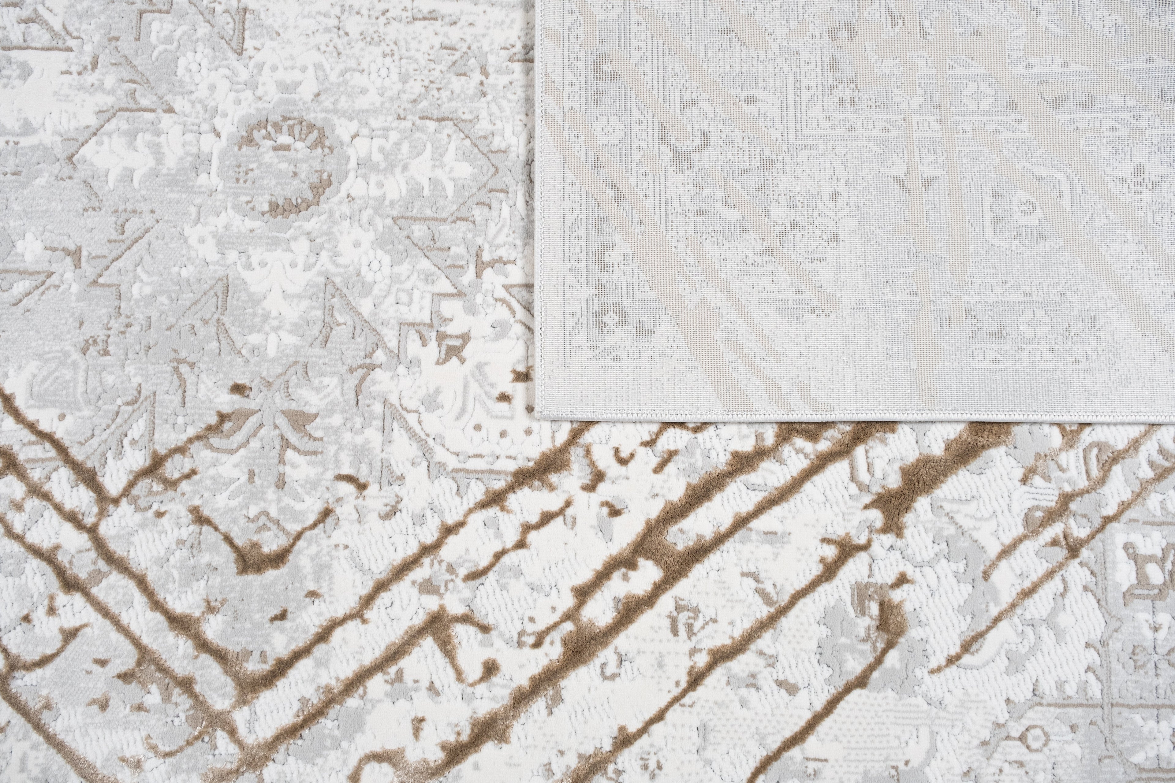 Taupe Rug with Geometric Tone-to Tone Mocha High-Low Pattern - METZ 4206.