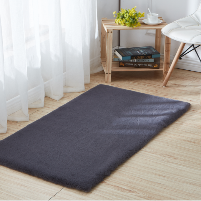 Cozy Bath Mat Faux Fur Area Rug / Carpet