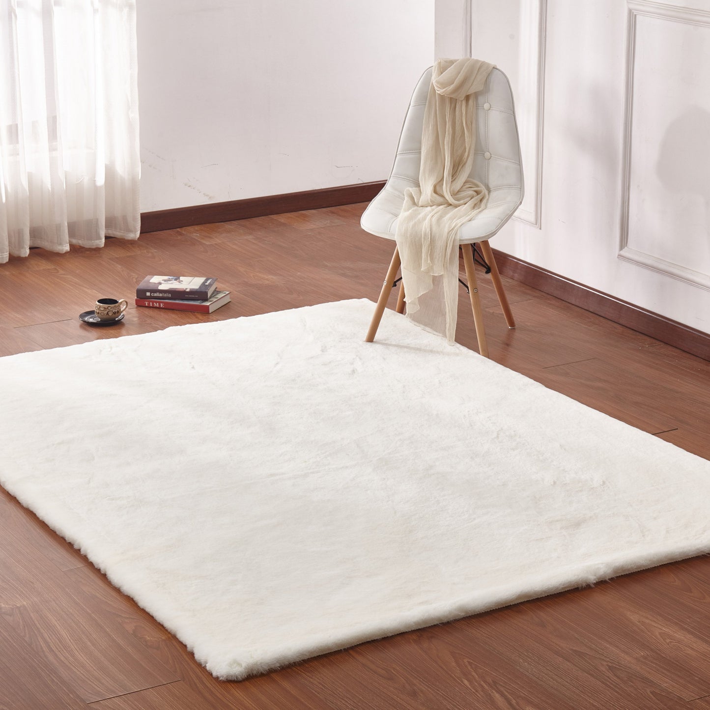 Soft Cozy Fuzzy Faux Fur Area Rug/Carpet