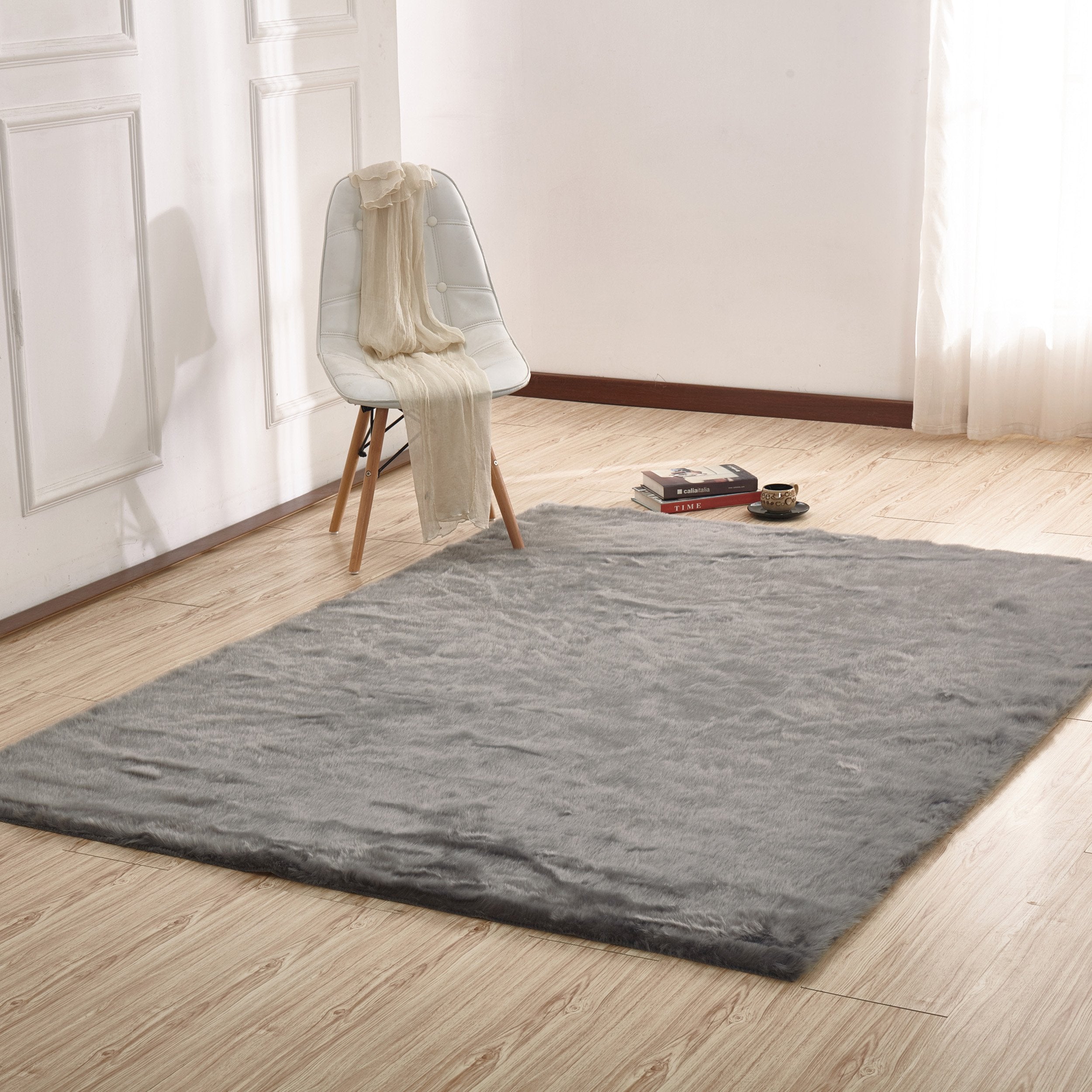 Luxury Soft Faux Fur Sheepskin Area Rug by Rug Factory Plus