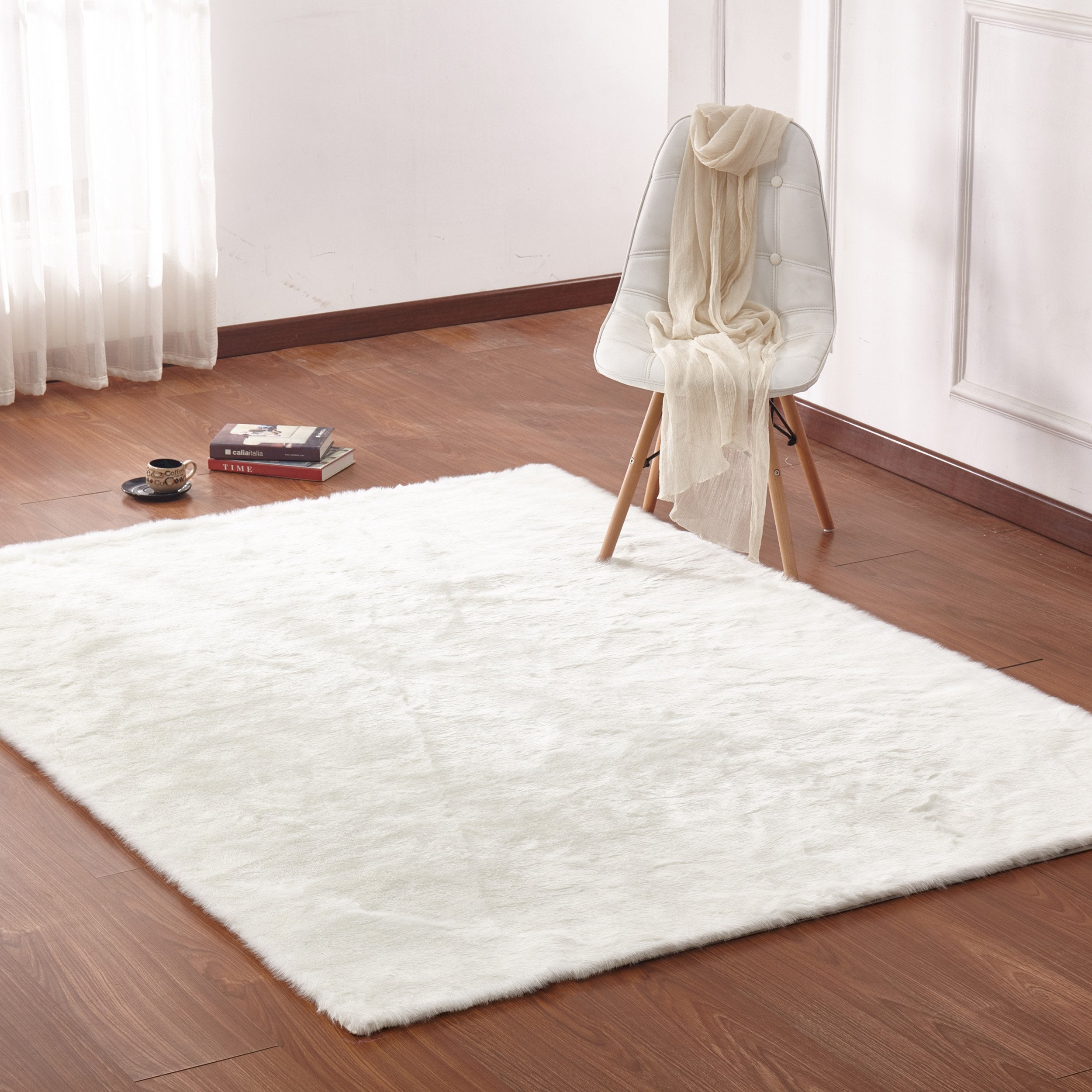 Luxury Soft Faux Fur Sheepskin Area Rug by Rug Factory Plus