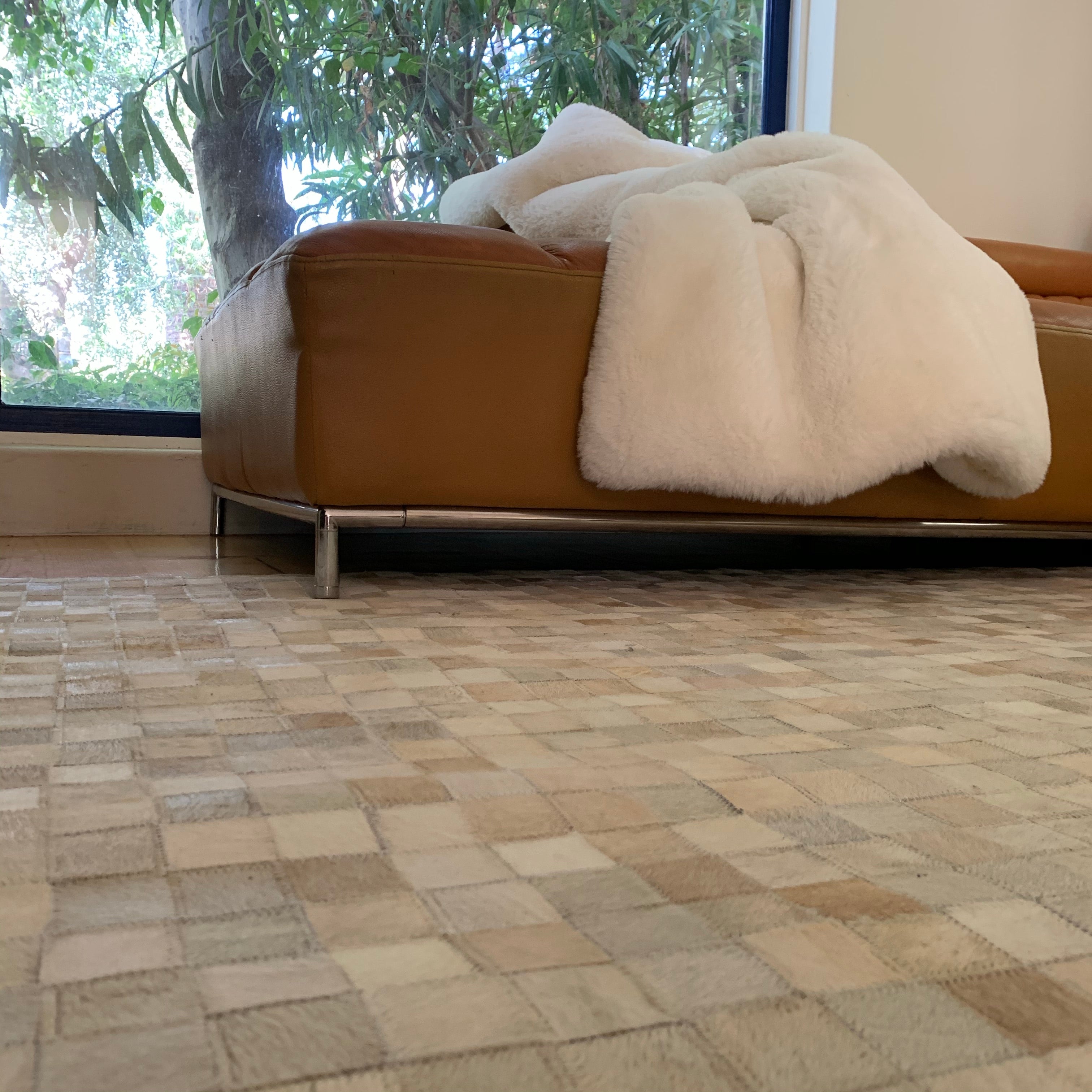 Handmade Natural Cowhide Leather Patchwork Tile Area Rug