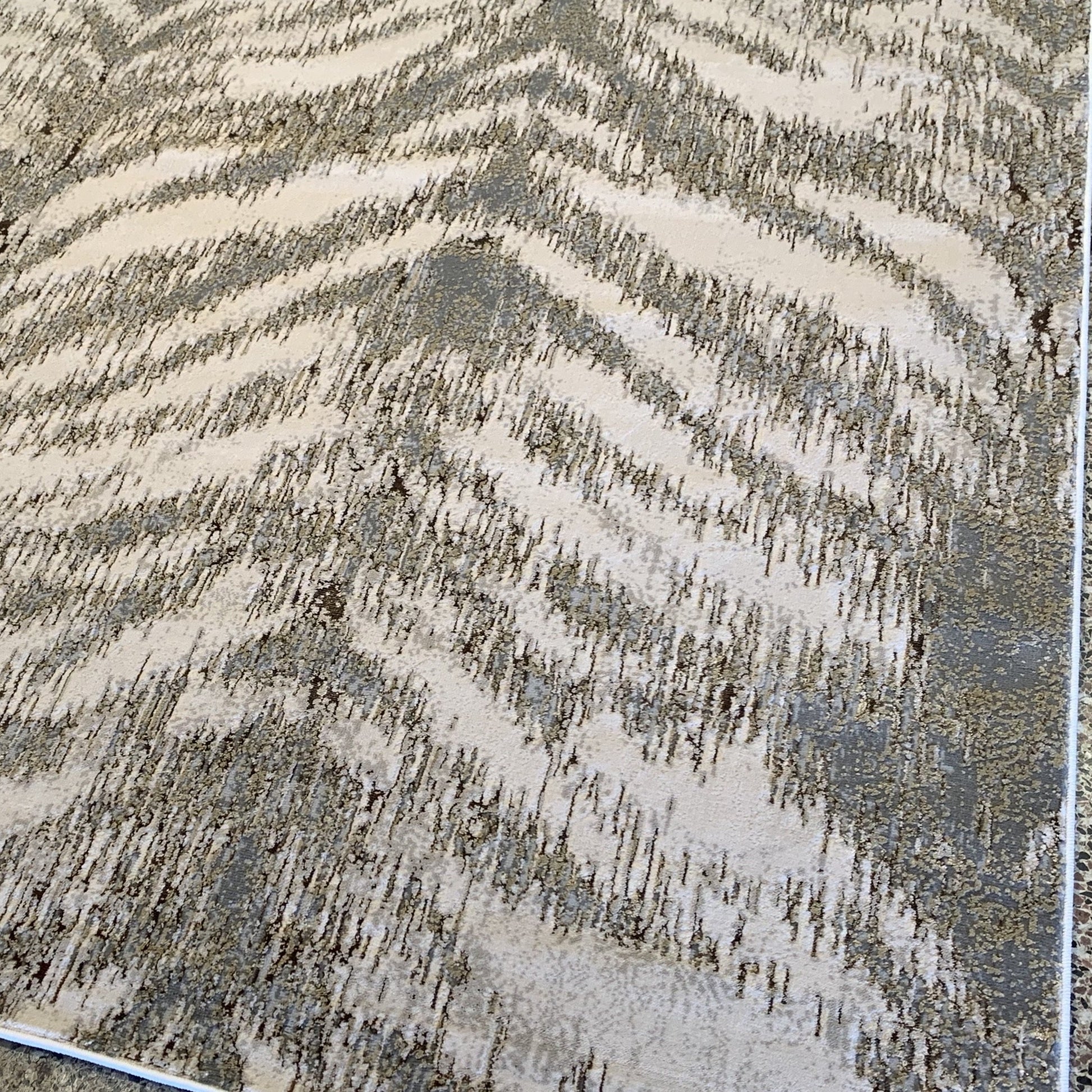 Silver Shimmery Changing Safari Zebra Animal Print Ultra Soft Cozy Area Rug/Carpet