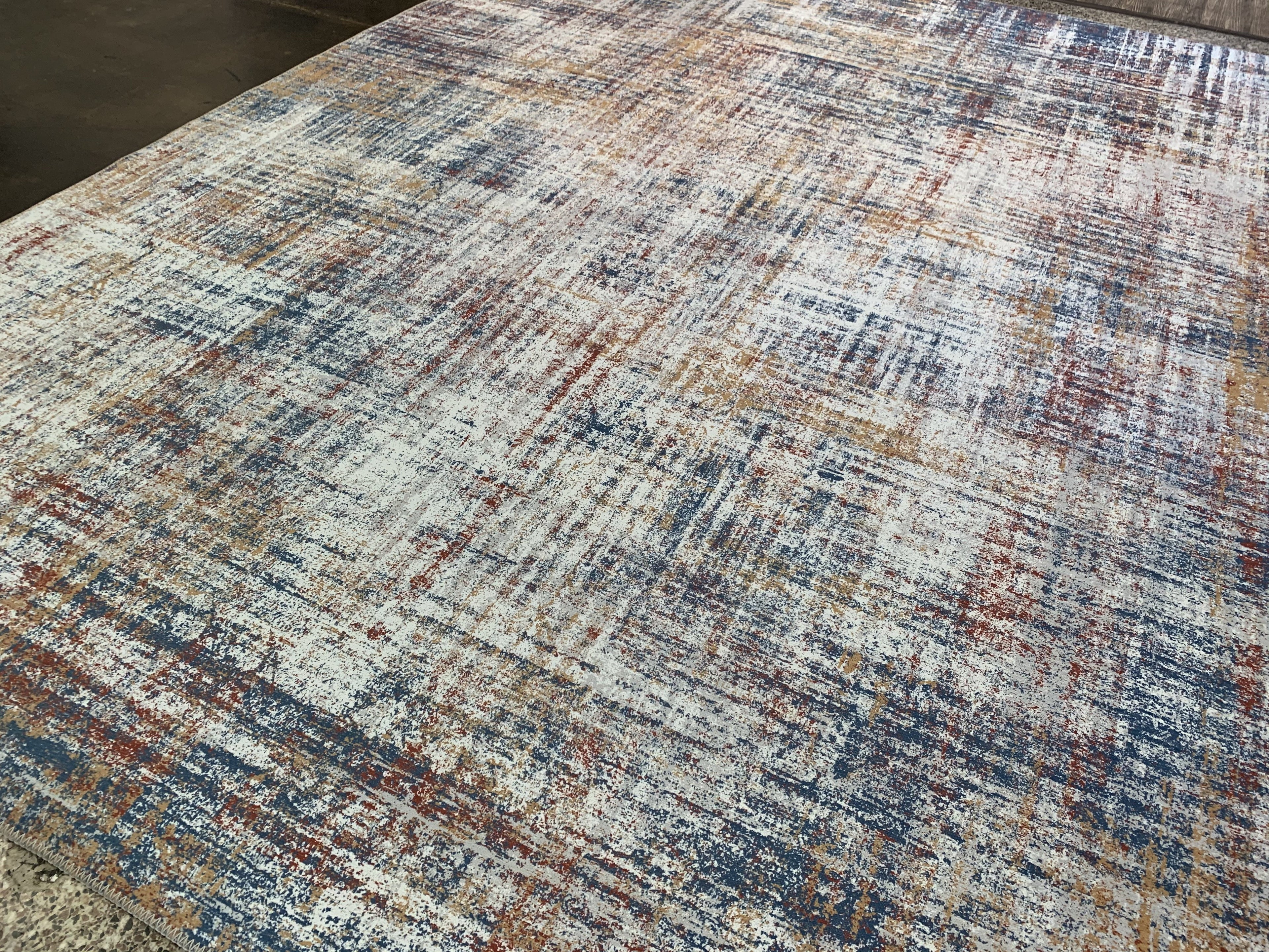 Vintage Style Soft Print on Design Elevate 238 Area Rug