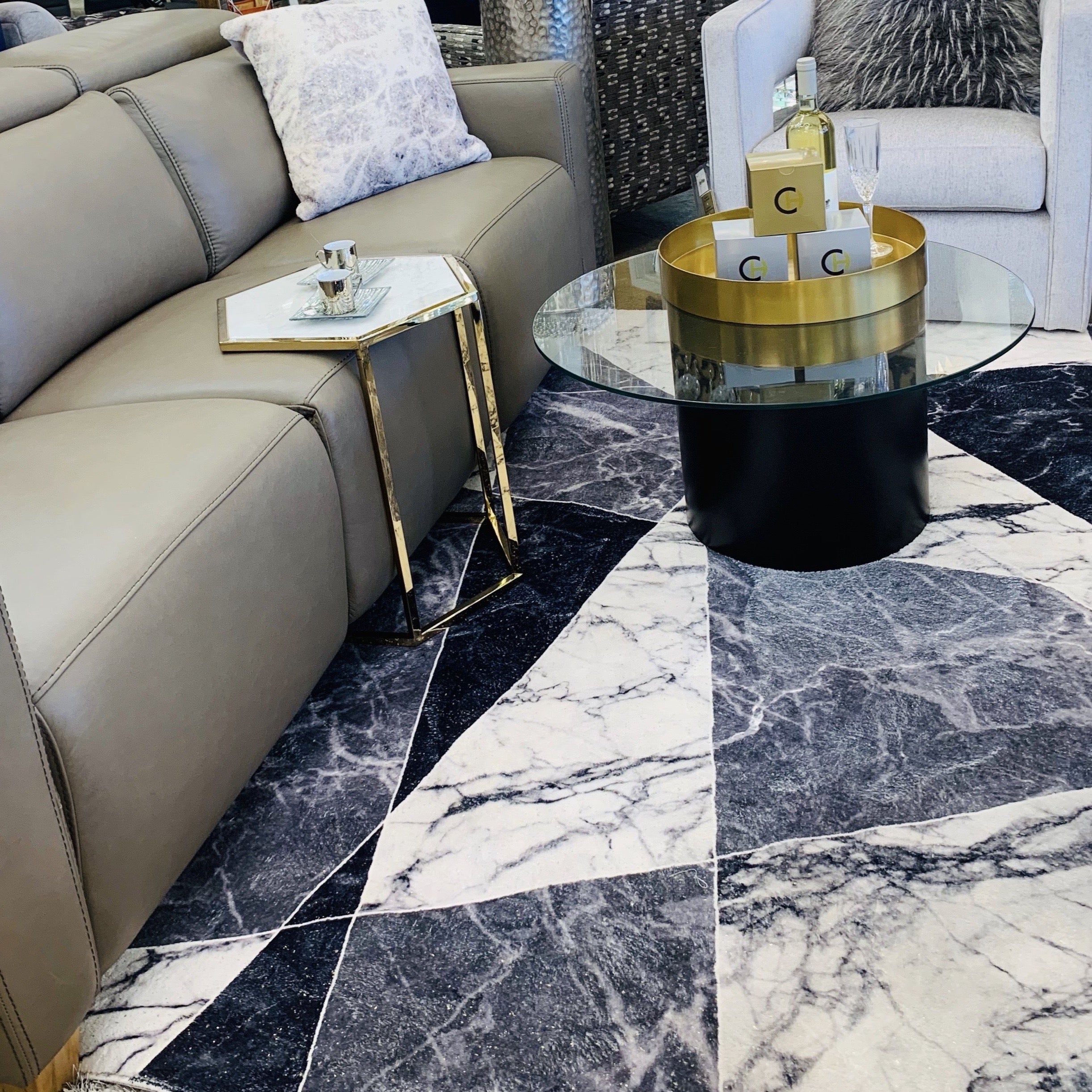 Ultra-soft Cozy Abstract Shimmery Foil Illuminating Area Rug/Carpet