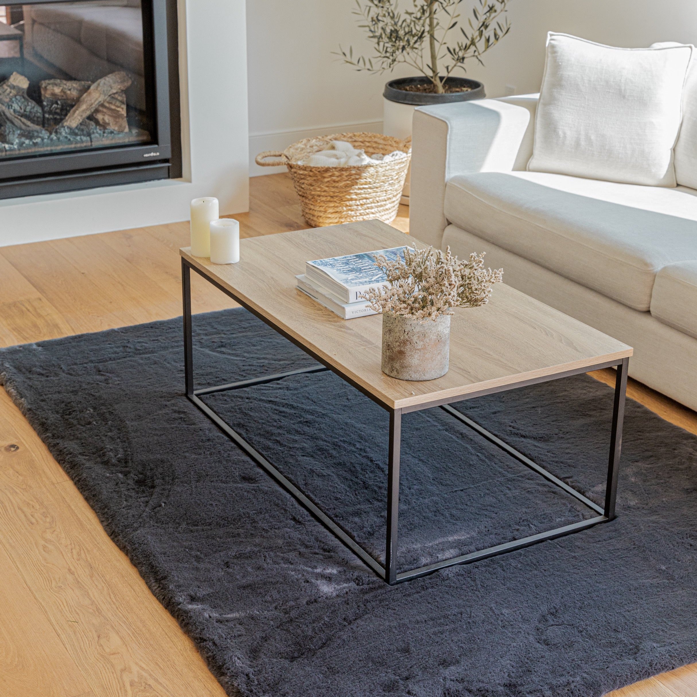 Soft Cozy Fuzzy Faux Fur Area Rug/Carpet