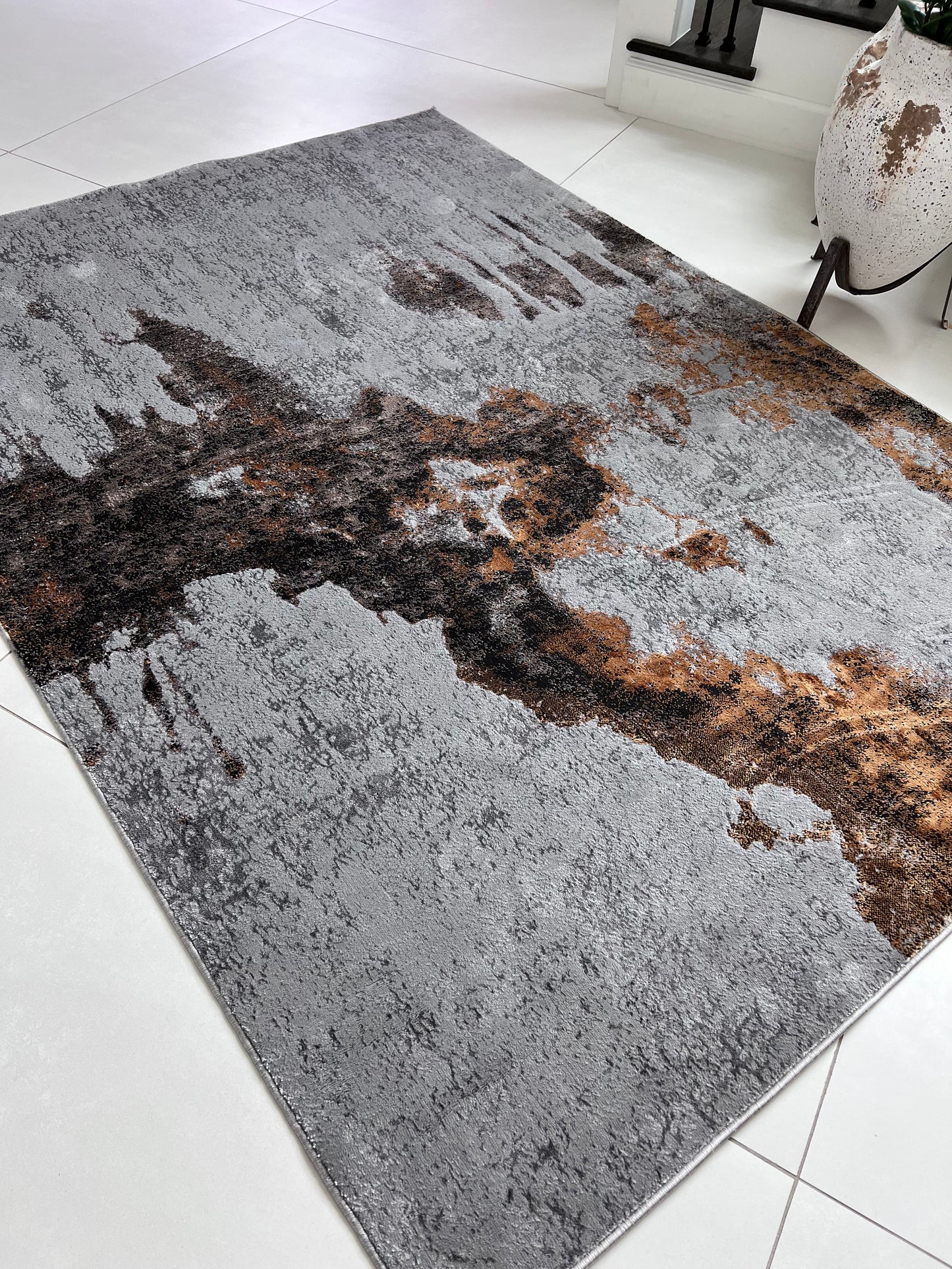 Dynamic Color-Shifting Foldable Flat Weave Area Rug: Transform Your Space with Shifting Hues