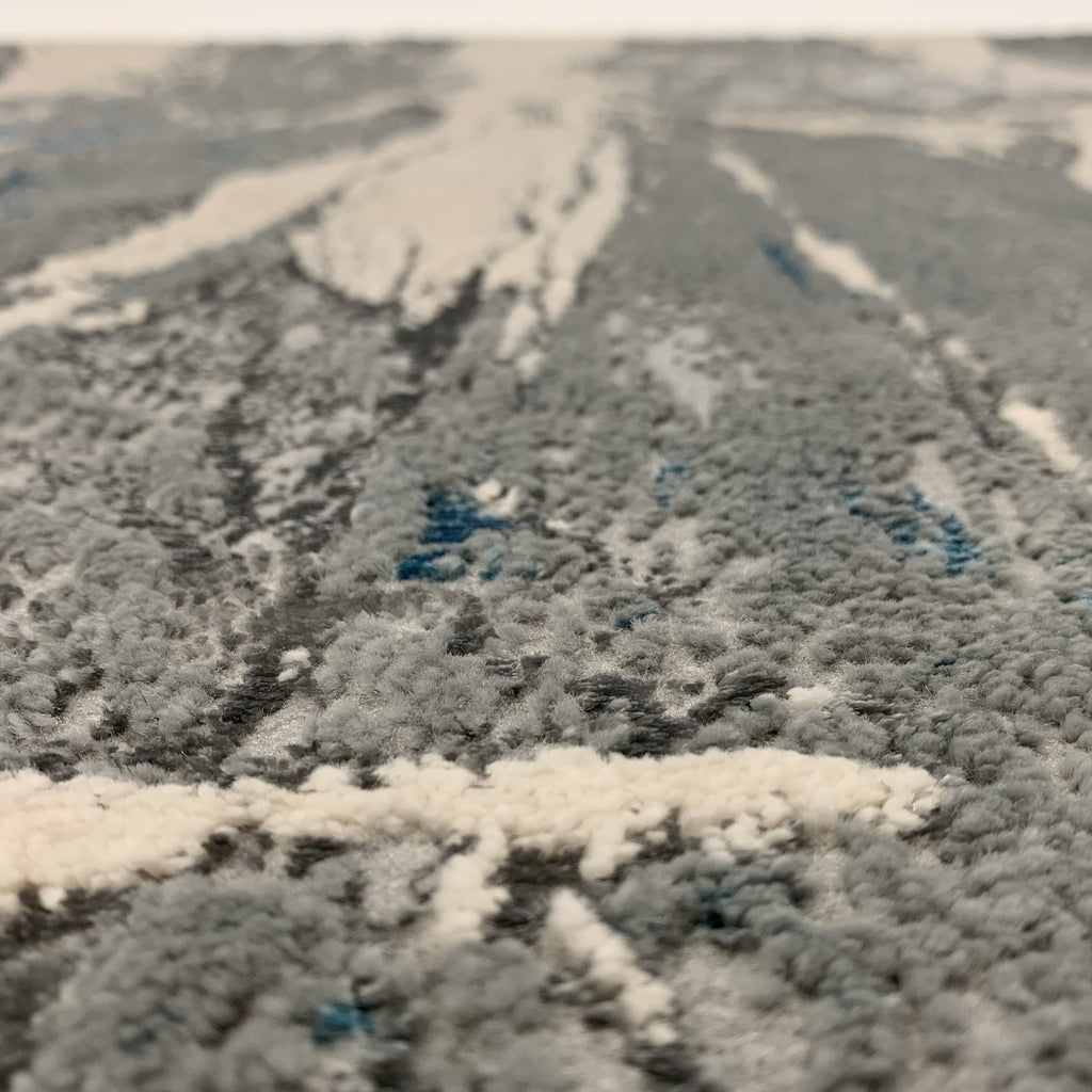 Abstract Blue/ Platinum Metallic Area Rug
