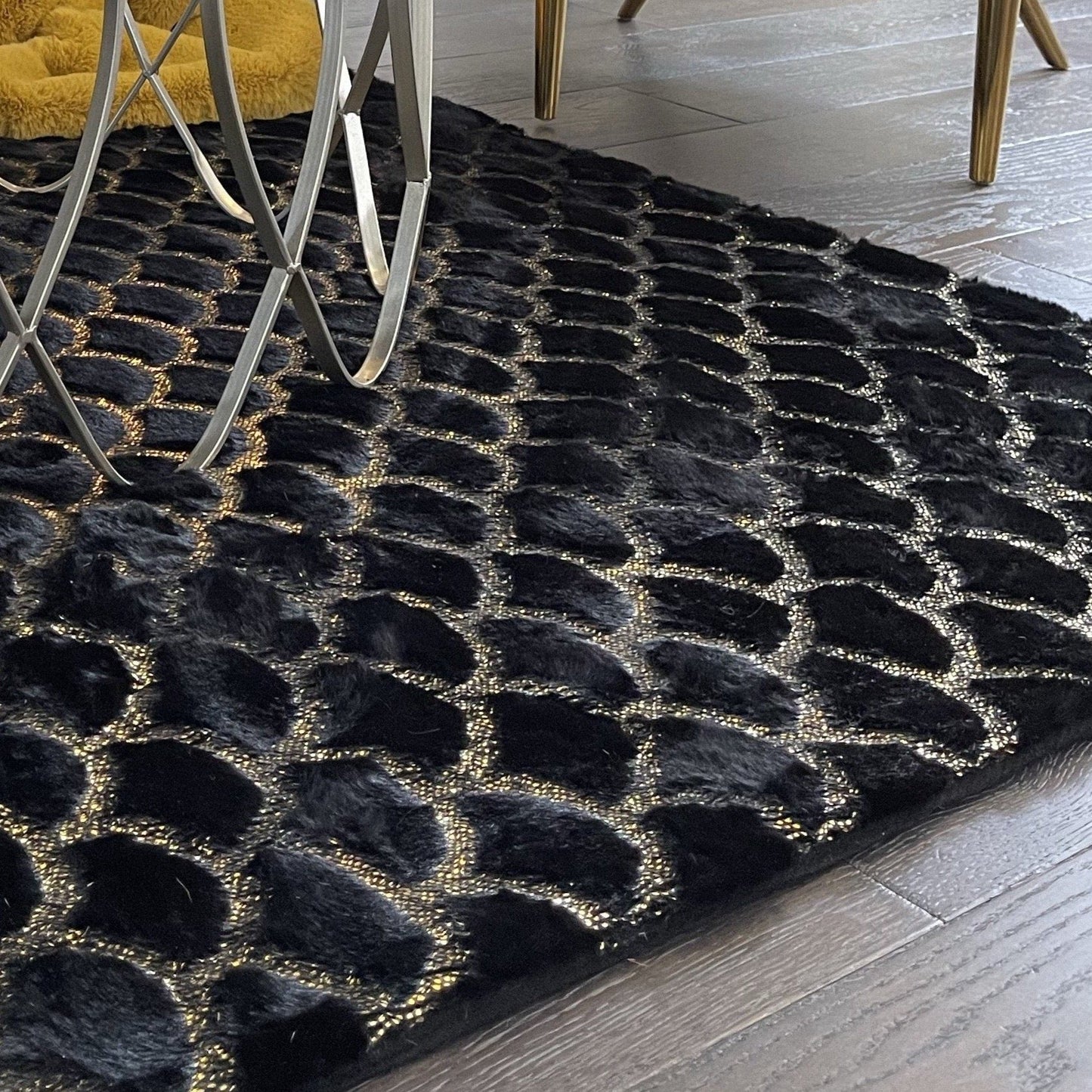 Black Faux With Gold Shimmery Metallic Rug/Carpet