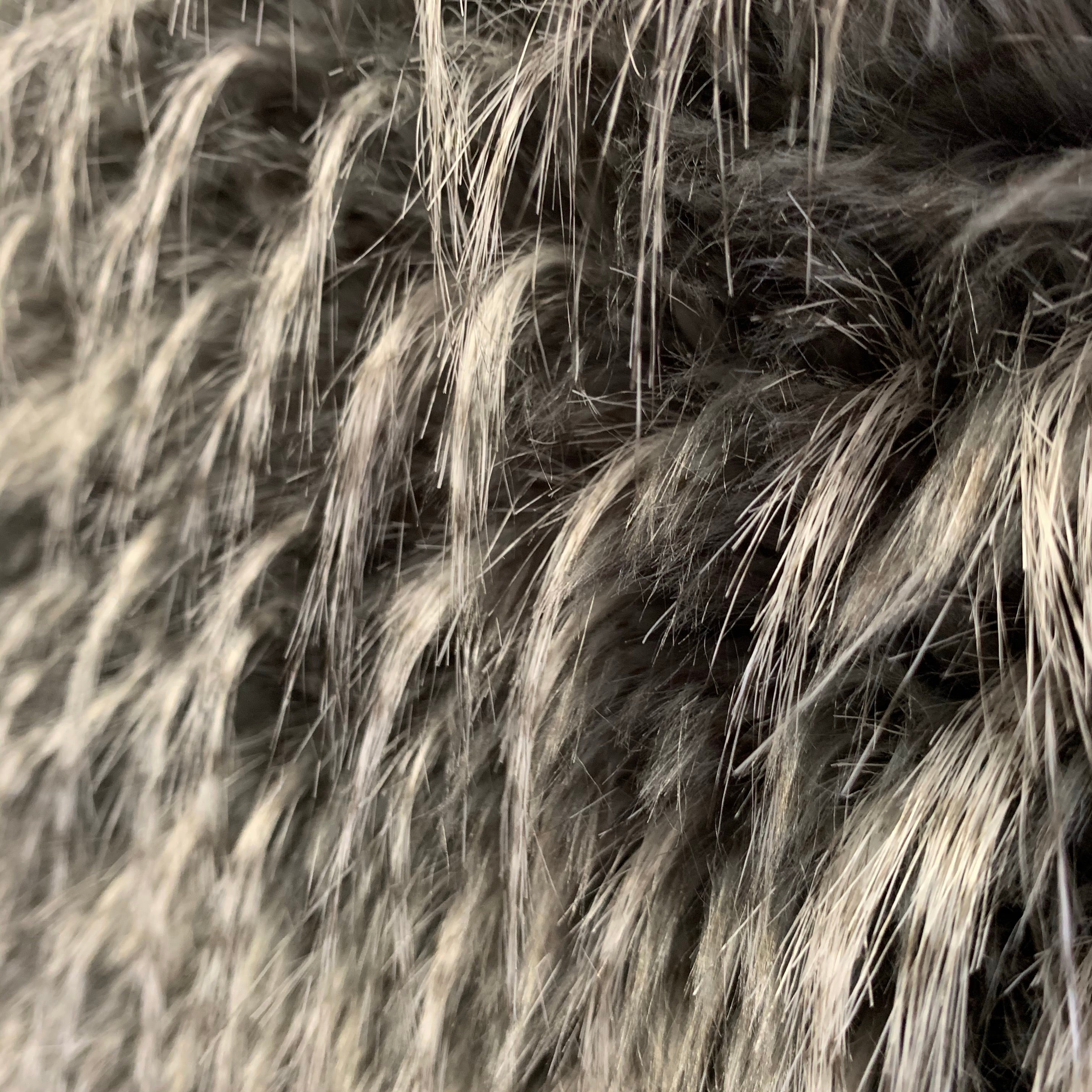 Timeless Modern Luxury Feathers Faux Fur Soft Area Rug