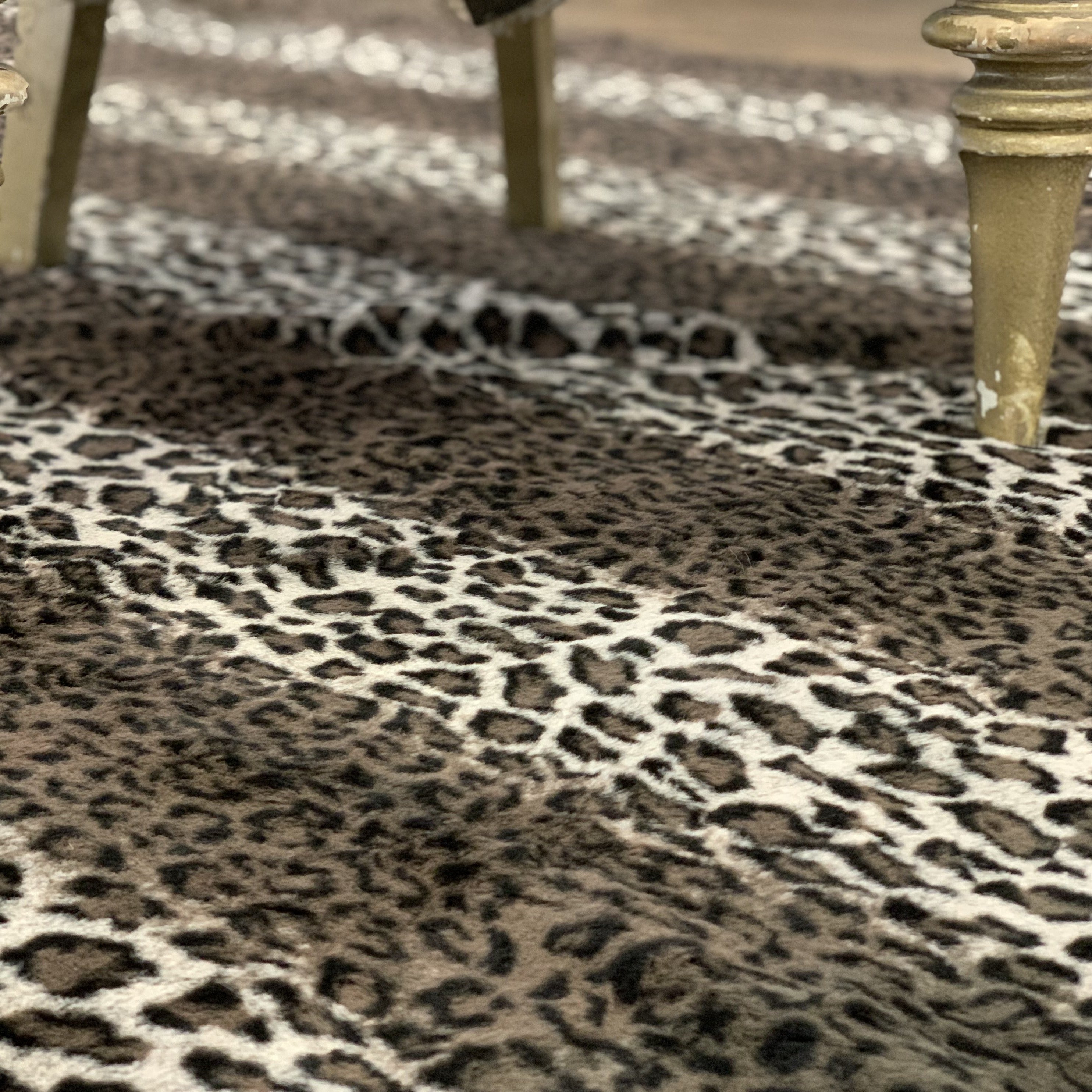 Leopard Cheetah Jaguar Feline Animal Print Soft Cozy Fuzzy Faux Fur Rug/ Carpet