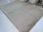 Bella Rug Collection: Soft and Luxurious Modern Polyester Rug